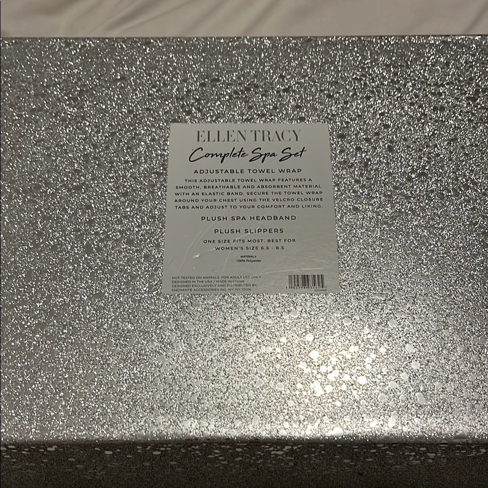 Ellen Tracy Complete Spa Set - Picture 7 of 9